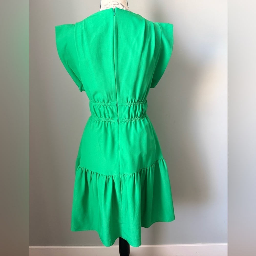 Eliza J Green V-Neck Fit & Flare Dress Women’s Size 0 Tie Waist - Picture 3 of 11